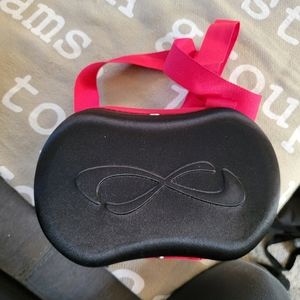 Nfinity Shoe Case w/Strap